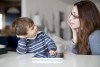 9 lỗi giao tiếp mà ba mẹ nào cũng mắc phải khi nói với con